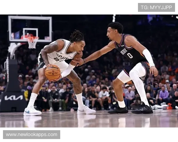 太阳队第三节发力净胜马刺13分成功反超6分迎接决胜时刻